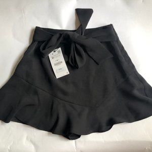 Zara Women's High Waisted Belted Skort Size M NWT